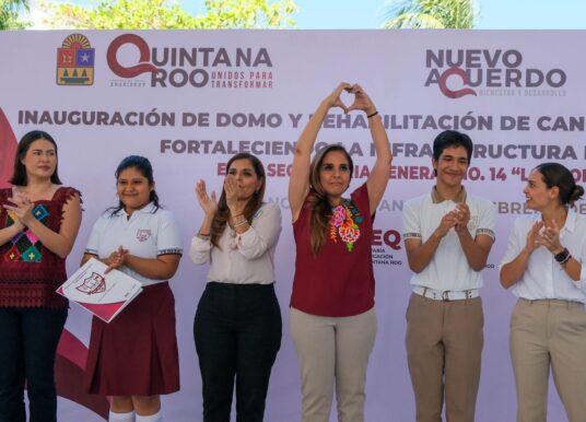 Con entrega de domo, Mara Lezama responde a petición de estudiantes en la Secundaria 14 Los Corales