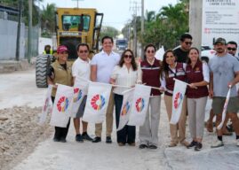 Mara Lezama y Ana Paty Peralta inician obra municipal en la avenida Nazareth para mejorar la conectividad entre Colosio y Huayacán